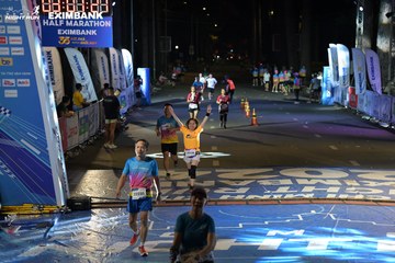 HO CHI MINH CITY NIGHT RUN EXIMBANK 2024 - Ảnh #2029212