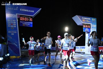 HO CHI MINH CITY NIGHT RUN EXIMBANK 2024 - Ảnh #2061996