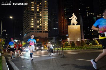 HO CHI MINH CITY NIGHT RUN EXIMBANK 2024 - Ảnh #1991283