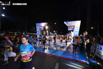 HO CHI MINH CITY NIGHT RUN EXIMBANK 2024 - Ảnh #1971180