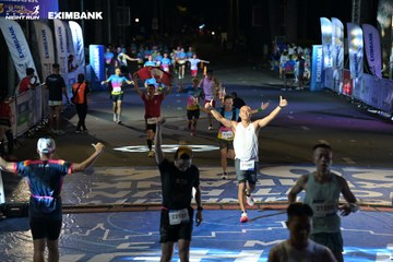 HO CHI MINH CITY NIGHT RUN EXIMBANK 2024 - Ảnh #2035042