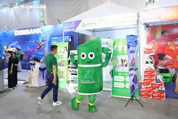 HO CHI MINH CITY NIGHT RUN EXIMBANK 2024 - Ảnh #1964633