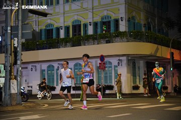 HO CHI MINH CITY NIGHT RUN EXIMBANK 2024 - Ảnh #2031138