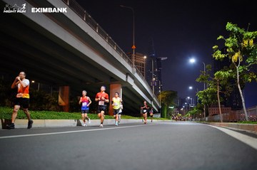 HO CHI MINH CITY NIGHT RUN EXIMBANK 2024 - Ảnh #1988777