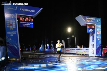 HO CHI MINH CITY NIGHT RUN EXIMBANK 2024 - Ảnh #2064956