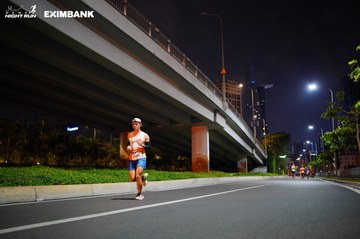 HO CHI MINH CITY NIGHT RUN EXIMBANK 2024 - Ảnh #1988667