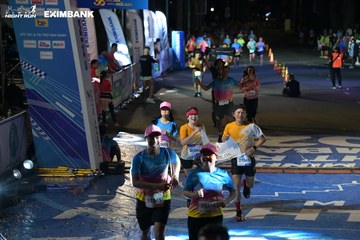 HO CHI MINH CITY NIGHT RUN EXIMBANK 2024 - Ảnh #2032142