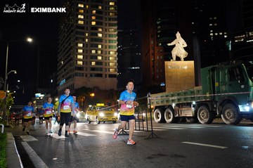 HO CHI MINH CITY NIGHT RUN EXIMBANK 2024 - Ảnh #1991179