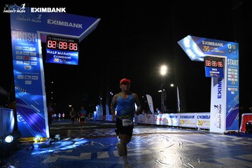 HO CHI MINH CITY NIGHT RUN EXIMBANK 2024 - Ảnh #2060361