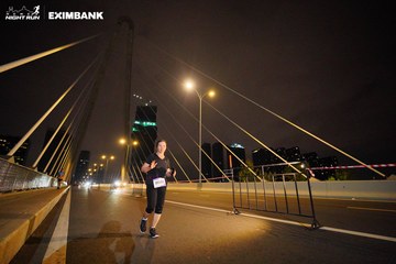 HO CHI MINH CITY NIGHT RUN EXIMBANK 2024 - Ảnh #2027407