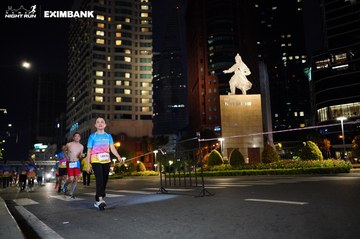 HO CHI MINH CITY NIGHT RUN EXIMBANK 2024 - Ảnh #1990806