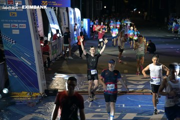 HO CHI MINH CITY NIGHT RUN EXIMBANK 2024 - Ảnh #2035091