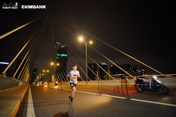 HO CHI MINH CITY NIGHT RUN EXIMBANK 2024 - Ảnh #2024064