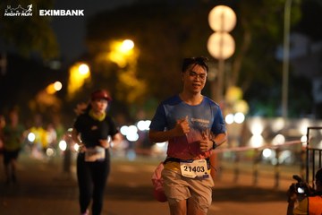HO CHI MINH CITY NIGHT RUN EXIMBANK 2024 - Ảnh #2159892