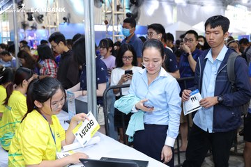 HO CHI MINH CITY NIGHT RUN EXIMBANK 2024 - Ảnh #1964606