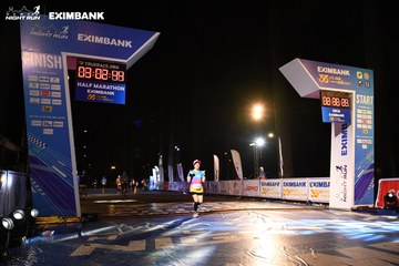 HO CHI MINH CITY NIGHT RUN EXIMBANK 2024 - Ảnh #2062863