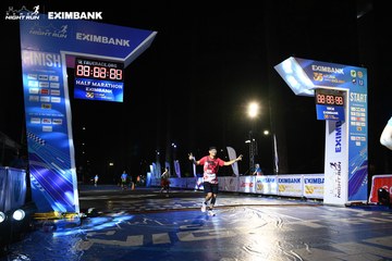 HO CHI MINH CITY NIGHT RUN EXIMBANK 2024 - Ảnh #2062530