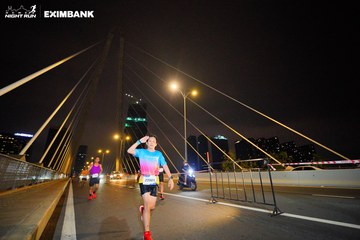 HO CHI MINH CITY NIGHT RUN EXIMBANK 2024 - Ảnh #2024404