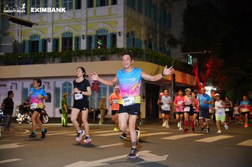 HO CHI MINH CITY NIGHT RUN EXIMBANK 2024 - Ảnh #2031574