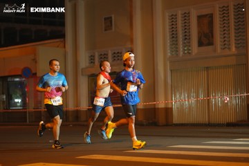 HO CHI MINH CITY NIGHT RUN EXIMBANK 2024 - Ảnh #2035056