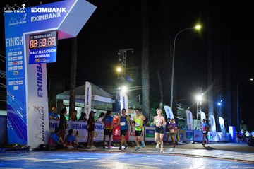HO CHI MINH CITY NIGHT RUN EXIMBANK 2024 - Ảnh #2033287