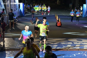 HO CHI MINH CITY NIGHT RUN EXIMBANK 2024 - Ảnh #2025573