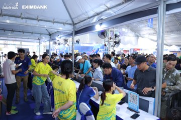 HO CHI MINH CITY NIGHT RUN EXIMBANK 2024 - Ảnh #1964235