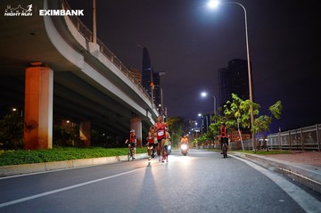 HO CHI MINH CITY NIGHT RUN EXIMBANK 2024 - Ảnh #1988353