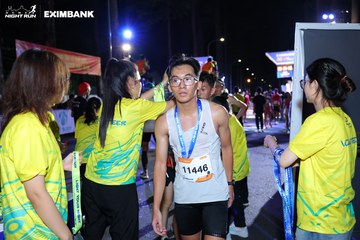 HO CHI MINH CITY NIGHT RUN EXIMBANK 2024 - Ảnh #2012296