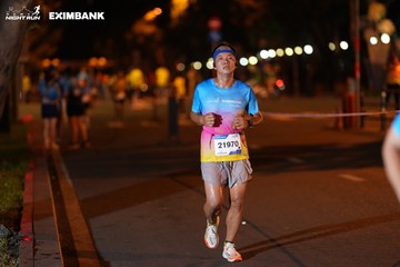 HO CHI MINH CITY NIGHT RUN EXIMBANK 2024 - Ảnh #2159164