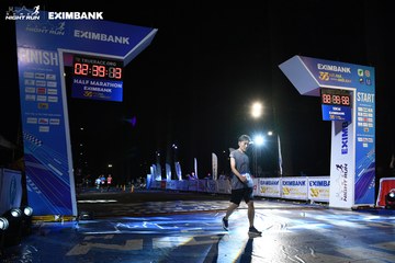 HO CHI MINH CITY NIGHT RUN EXIMBANK 2024 - Ảnh #2060513