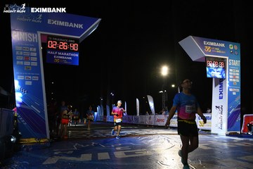 HO CHI MINH CITY NIGHT RUN EXIMBANK 2024 - Ảnh #2062277