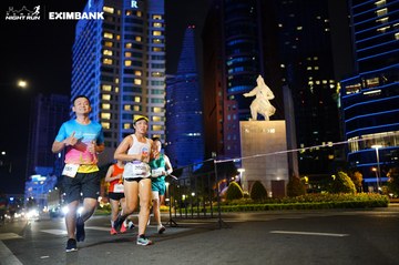 HO CHI MINH CITY NIGHT RUN EXIMBANK 2024 - Ảnh #1990327