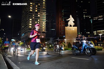 HO CHI MINH CITY NIGHT RUN EXIMBANK 2024 - Ảnh #1990060