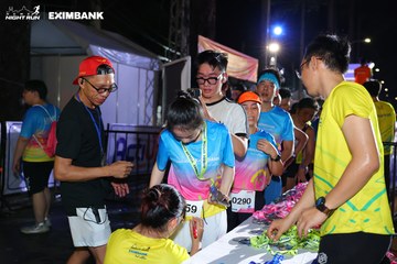 HO CHI MINH CITY NIGHT RUN EXIMBANK 2024 - Ảnh #2012756