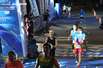 HO CHI MINH CITY NIGHT RUN EXIMBANK 2024 - Ảnh #2027092