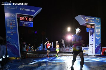 HO CHI MINH CITY NIGHT RUN EXIMBANK 2024 - Ảnh #2061337