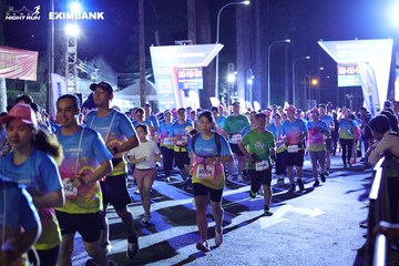 HO CHI MINH CITY NIGHT RUN EXIMBANK 2024 - Ảnh #1971940