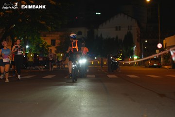 HO CHI MINH CITY NIGHT RUN EXIMBANK 2024 - Ảnh #2032130