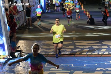 HO CHI MINH CITY NIGHT RUN EXIMBANK 2024 - Ảnh #2029179