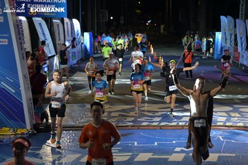 HO CHI MINH CITY NIGHT RUN EXIMBANK 2024 - Ảnh #2031551