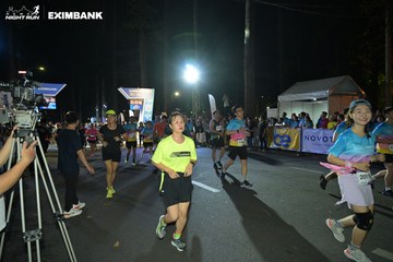 HO CHI MINH CITY NIGHT RUN EXIMBANK 2024 - Ảnh #1970824