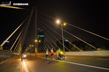 HO CHI MINH CITY NIGHT RUN EXIMBANK 2024 - Ảnh #2022812
