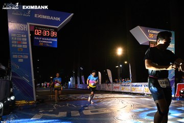 HO CHI MINH CITY NIGHT RUN EXIMBANK 2024 - Ảnh #2059312