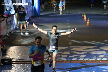 HO CHI MINH CITY NIGHT RUN EXIMBANK 2024 - Ảnh #2030284