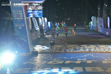 HO CHI MINH CITY NIGHT RUN EXIMBANK 2024 - Ảnh #2029578