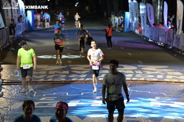 HO CHI MINH CITY NIGHT RUN EXIMBANK 2024 - Ảnh #2030462