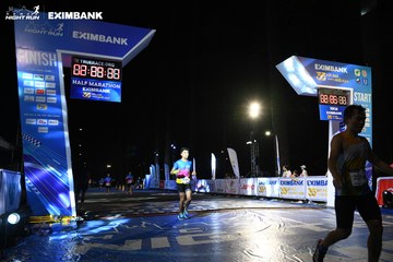 HO CHI MINH CITY NIGHT RUN EXIMBANK 2024 - Ảnh #2064964