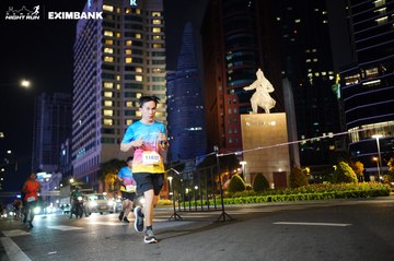 HO CHI MINH CITY NIGHT RUN EXIMBANK 2024 - Ảnh #1989827