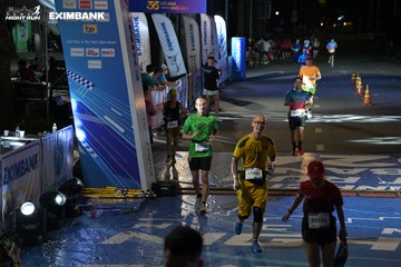 HO CHI MINH CITY NIGHT RUN EXIMBANK 2024 - Ảnh #2031264